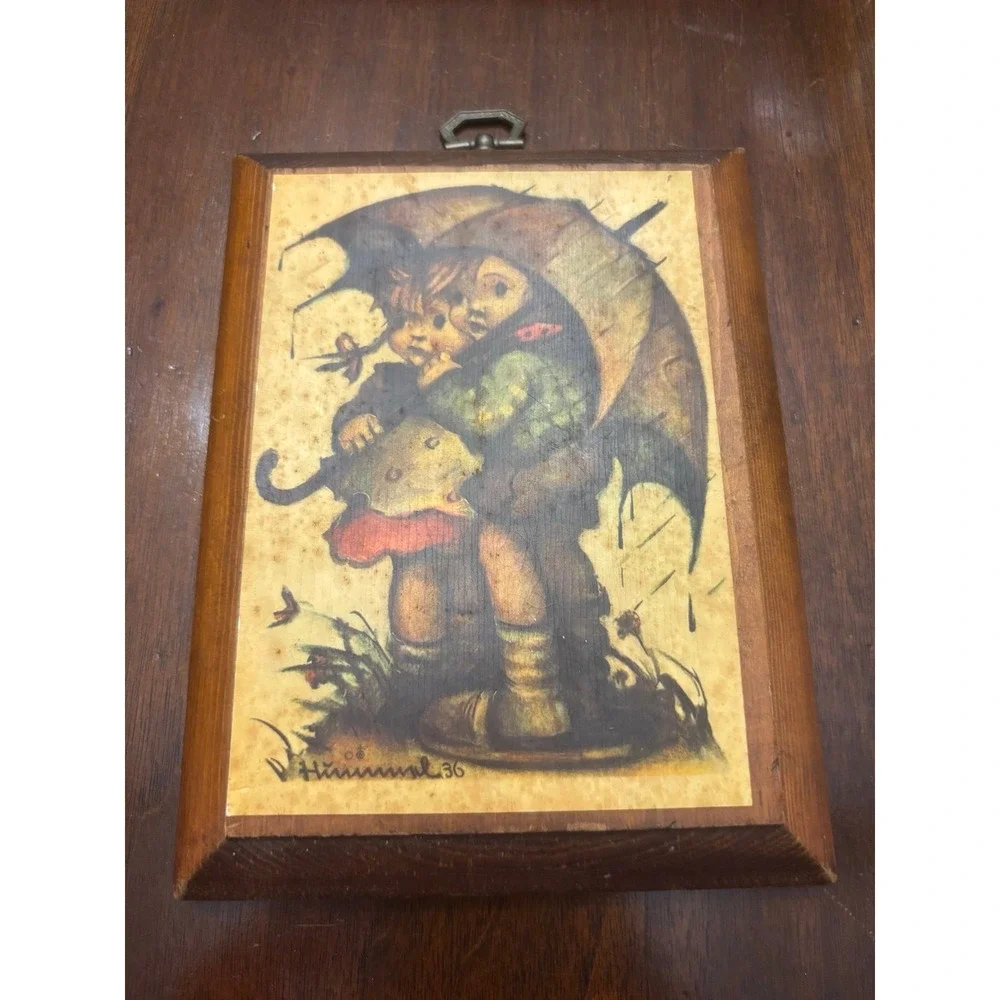 Vintage Hummel wooden wall plaque‎